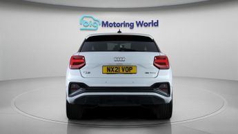 Audi Q2 TFSI S LINE BLACK EDITION