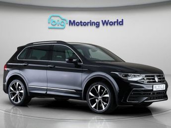 Volkswagen Tiguan R-LINE TSI DSG