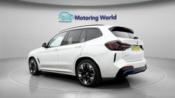 BMW iX3 M SPORT PRO
