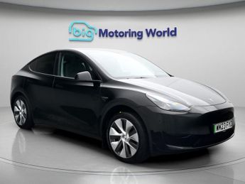 Tesla Model Y BASE