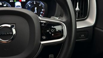 Volvo XC60 D4 R-DESIGN