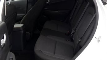 Hyundai KONA PREMIUM