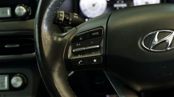 Hyundai KONA PREMIUM