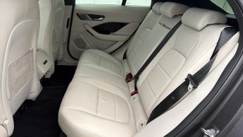 Jaguar I-PACE R-DYNAMIC HSE BLACK