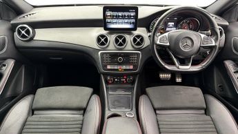 Mercedes-Benz GLA GLA 180 AMG LINE EDITION