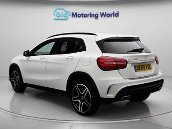 Mercedes-Benz GLA GLA 180 AMG LINE EDITION