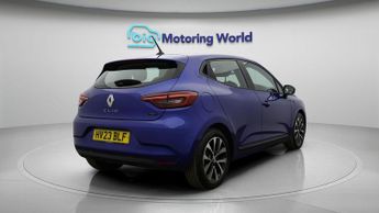 Renault Clio EVOLUTION E-TECH