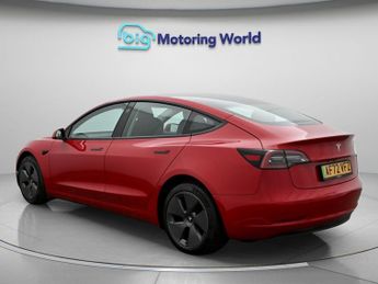 Tesla Model 3 MODEL 3