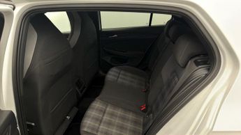 Volkswagen Golf GTD TDI DSG