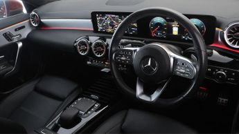 Mercedes-Benz CLA CLA 180 AMG LINE PREMIUM PLUS