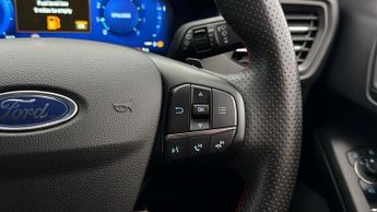 Ford Focus ST-LINE X
