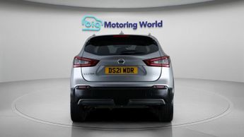 Nissan Qashqai DIG-T N-MOTION DCT