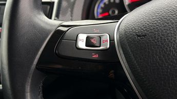Volkswagen e-up! E-UP