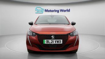 Peugeot E-208 GT