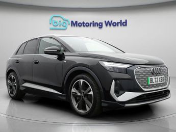 Audi Q4 e-tron S LINE