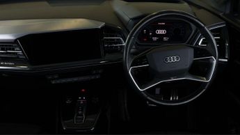 Audi Q4 e-tron S LINE