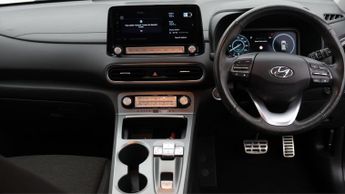 Hyundai KONA PREMIUM