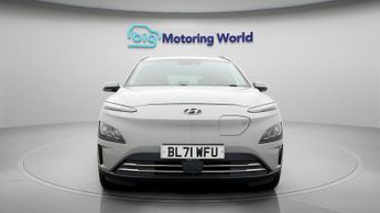 Hyundai KONA PREMIUM