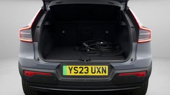 Volvo C40 RECHARGE CORE