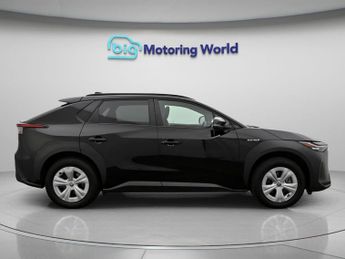 Toyota bZ4X MOTION