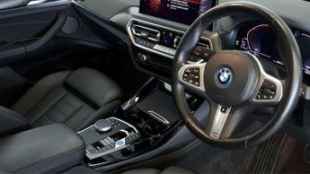 BMW iX3 M SPORT PRO