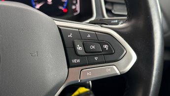 Volkswagen T-Roc STYLE TSI DSG