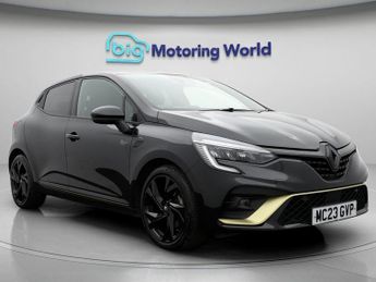 Renault Clio E-TECH ENGINEERED