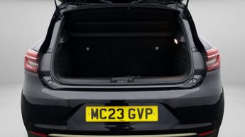 Renault Clio E-TECH ENGINEERED