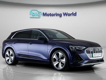 Audi e-tron QUATTRO S LINE