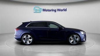 Audi e-tron QUATTRO S LINE
