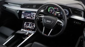 Audi e-tron QUATTRO S LINE