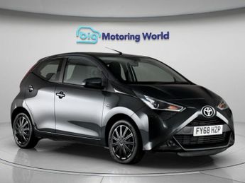 Toyota AYGO VVT-I X-PLAY