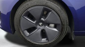 Tesla Model 3 MODEL 3