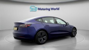 Tesla Model 3 MODEL 3