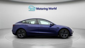 Tesla Model 3 MODEL 3