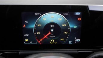Mercedes-Benz GLA GLA 200 D AMG LINE EXECUTIVE