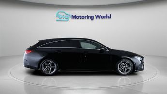 Mercedes-Benz CLA CLA 180 AMG LINE