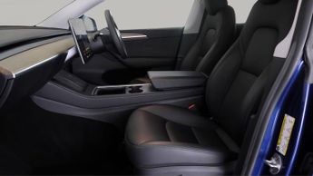 Tesla Model Y BASE