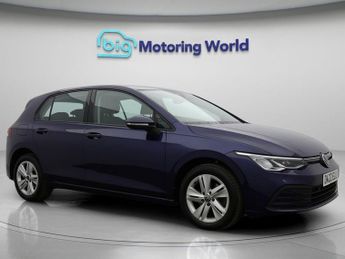 Volkswagen Golf LIFE TSI