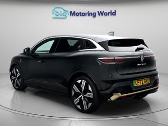 Renault Megane E-Tech LAUNCH EDITION