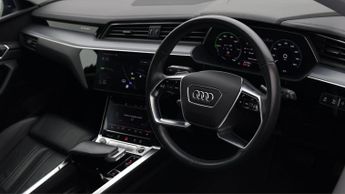 Audi e-tron QUATTRO SPORT
