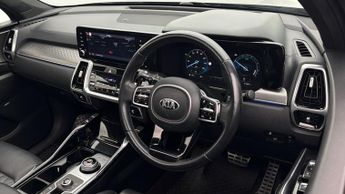 Kia Sorento 4