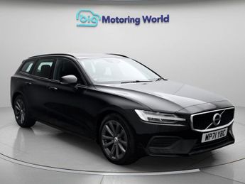 Volvo V60 B4 MOMENTUM