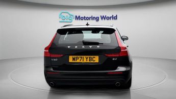 Volvo V60 B4 MOMENTUM