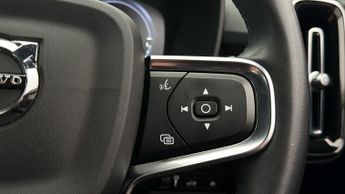 Volvo XC40 RECHARGE T4 PLUS
