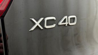 Volvo XC40 RECHARGE T4 PLUS