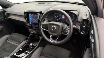 Volvo XC40 RECHARGE T4 PLUS