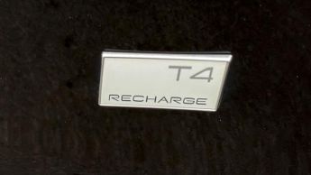 Volvo XC40 RECHARGE T4 PLUS