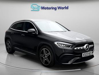 Mercedes-Benz GLA GLA 200 AMG LINE EXECUTIVE