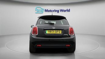 MINI Electric Hatch COOPER S LEVEL 2